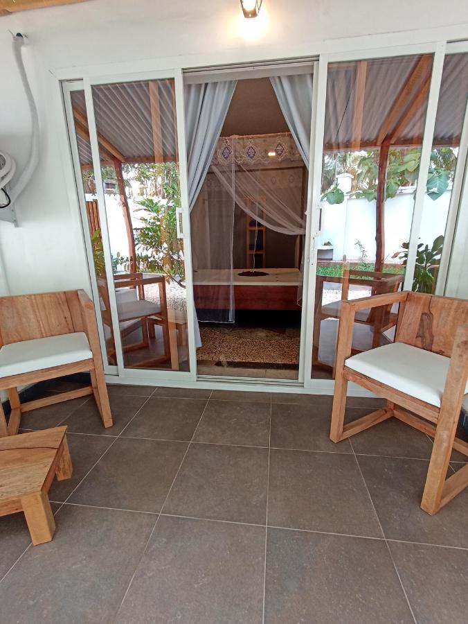 Seashore Hotel