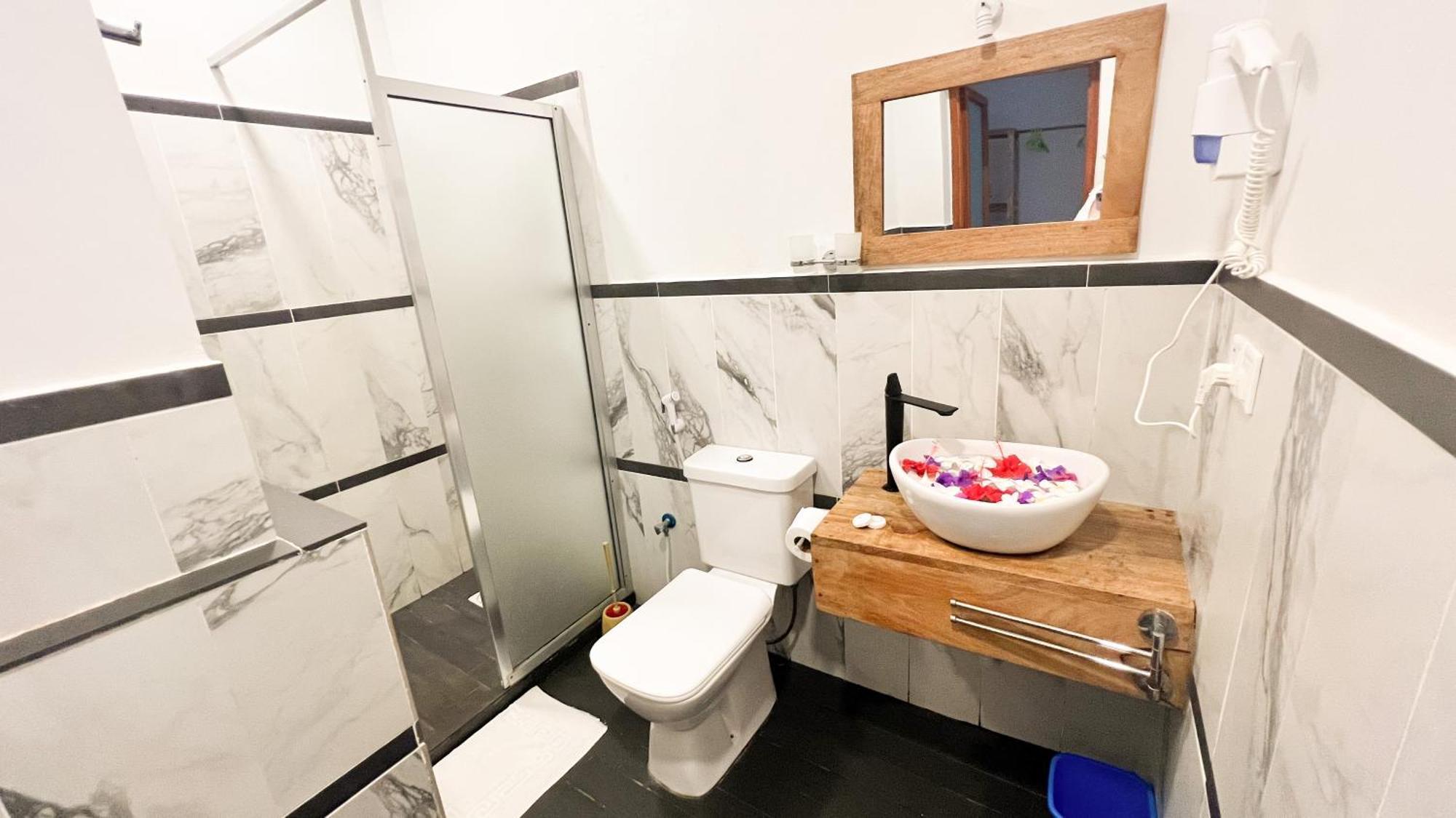 Seashore Hotel 4*