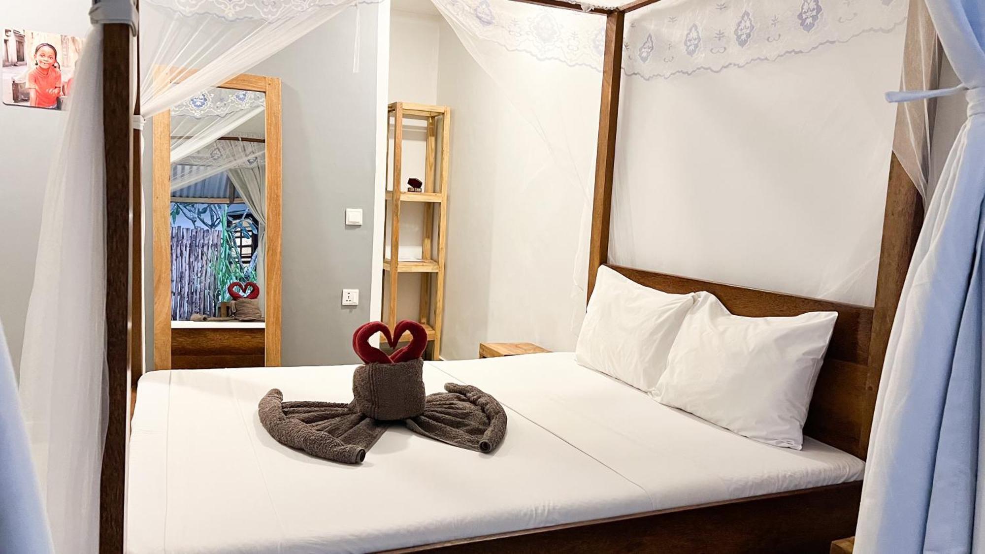 Seashore Hotel 4*