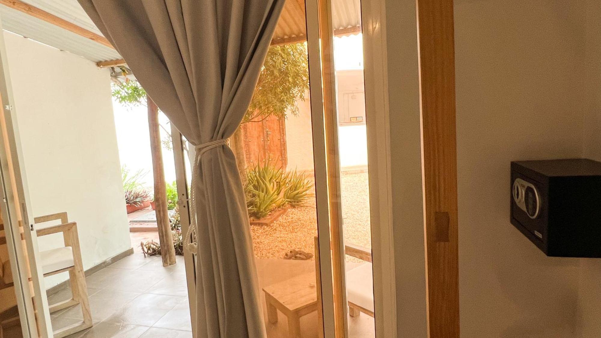 Seashore Hotel 4*